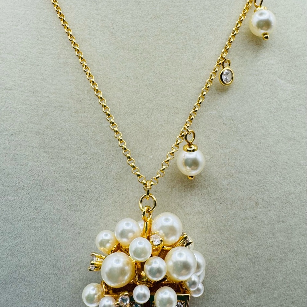 KATE SPADE 🍿Winter Carnival Popcorn Pendant Necklace NWT - Picture 7 of 9